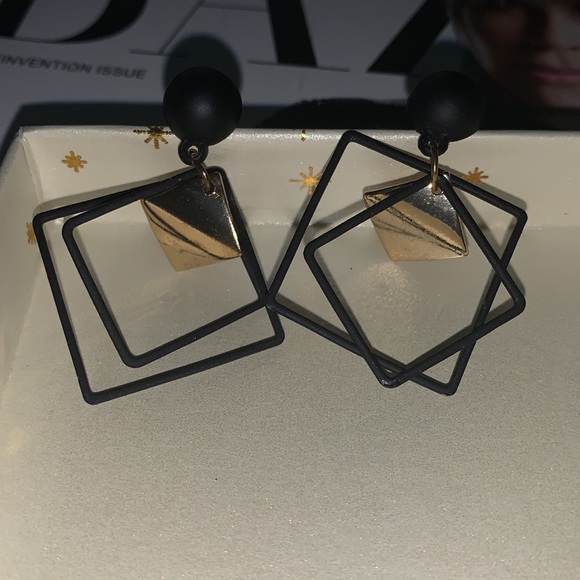 Geometric Statement Earrings For Women - Picture 4 of 7
